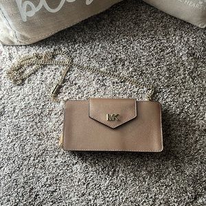 Michael Kors Wallet Crossbody